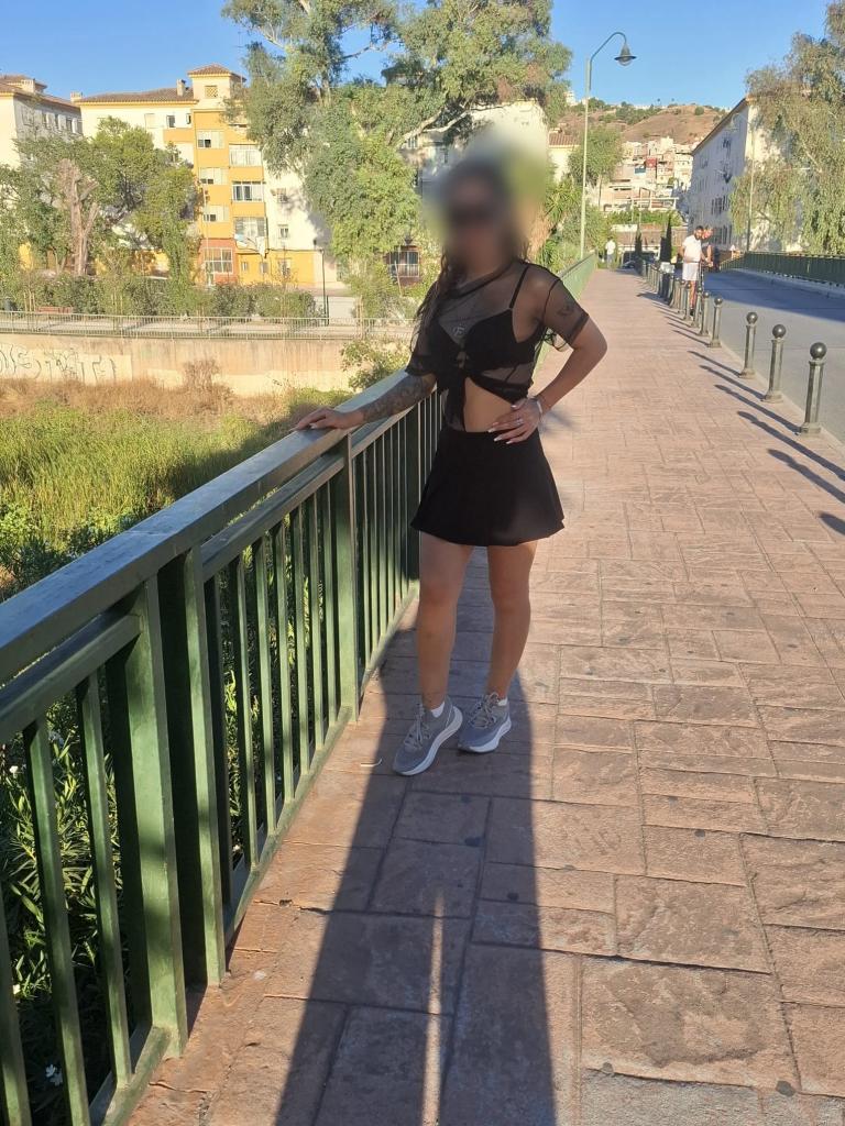 Chica busca chico en Alicante: 