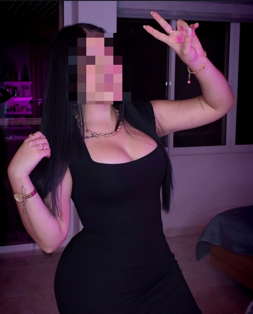 Chica busca chico en Sevilla: 