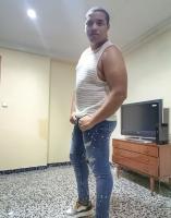 617105926: Chico busca chica en Alicante