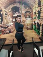 664061488: Chica busca chico en Pontevedra