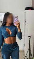 613960349: Chica busca chico en Cádiz