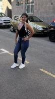 664377893: Chica busca chico en Sevilla