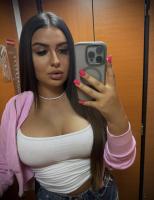 643791869: Chica busca chico en Granada