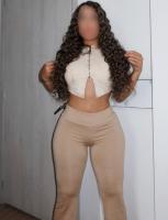 678572129: Chica busca chico en Málaga
