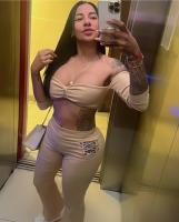 643740405: Chica busca chico en Almería