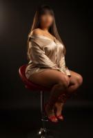 612415372: Chica busca chico en Barcelona