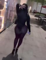 604312546: Chica busca chico en Sevilla