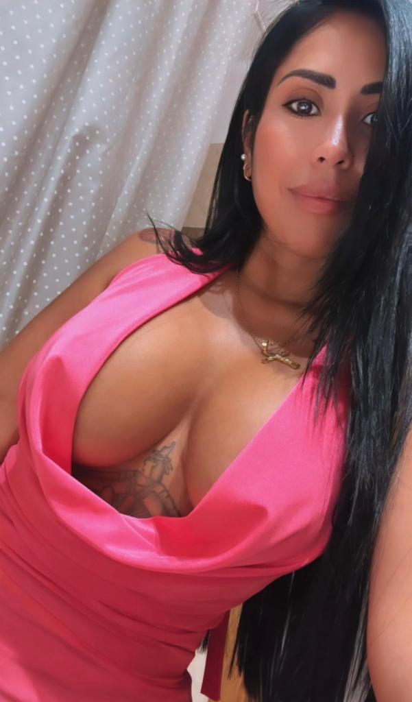 Chica busca chico en Almería: 