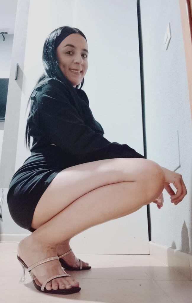 Chica busca chico en Almería: 