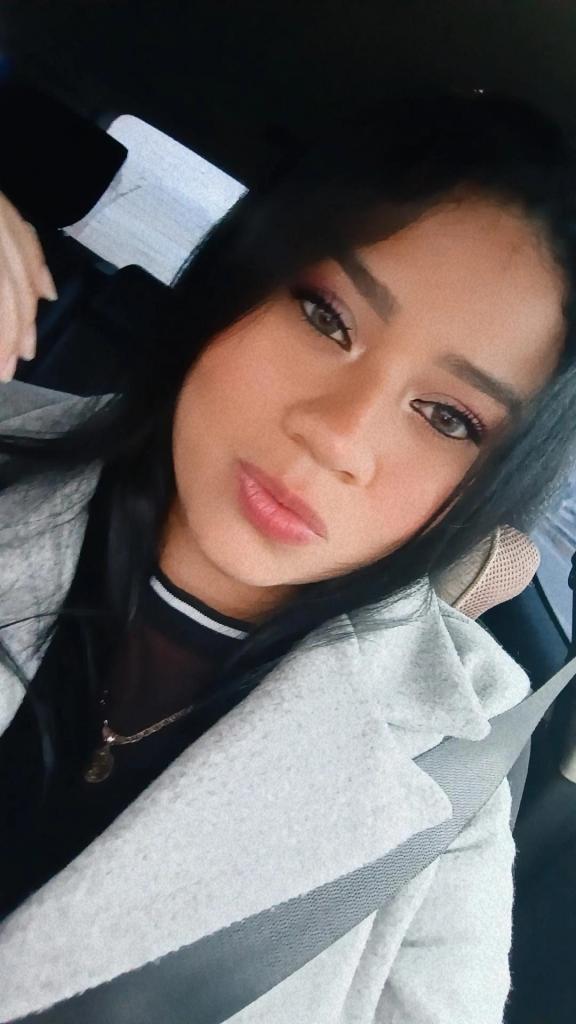 695254789: Chica busca chico en Murcia
