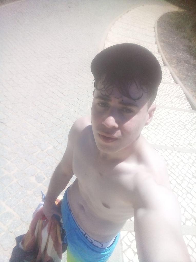 Chica busca chico en Lugo: 