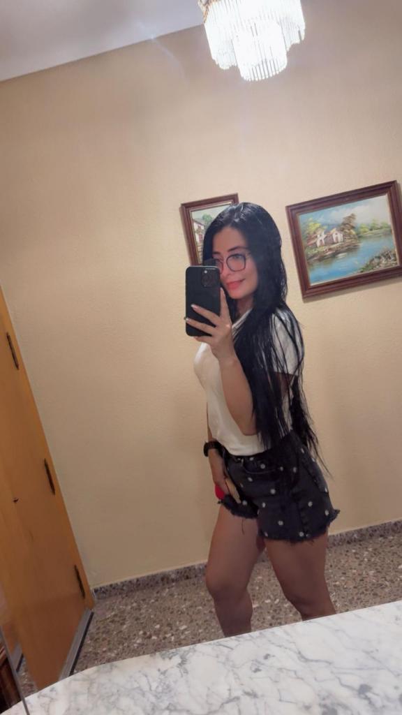 Chica busca chico en Sevilla: 