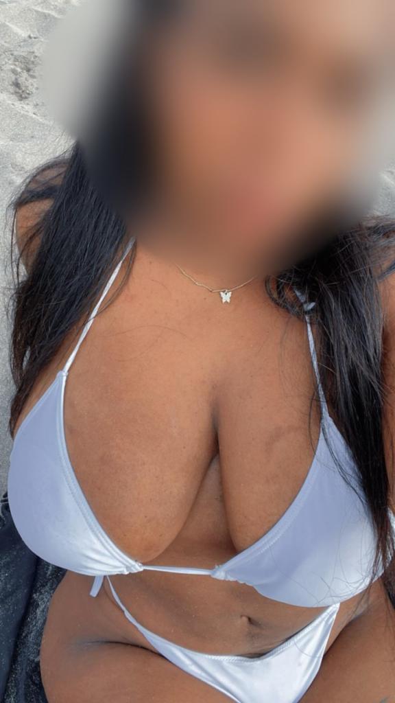 Chica busca chico en Tenerife: 
