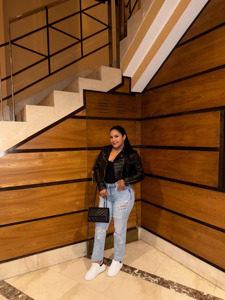 Chica busca chico en Zaragoza: Chica busca chico