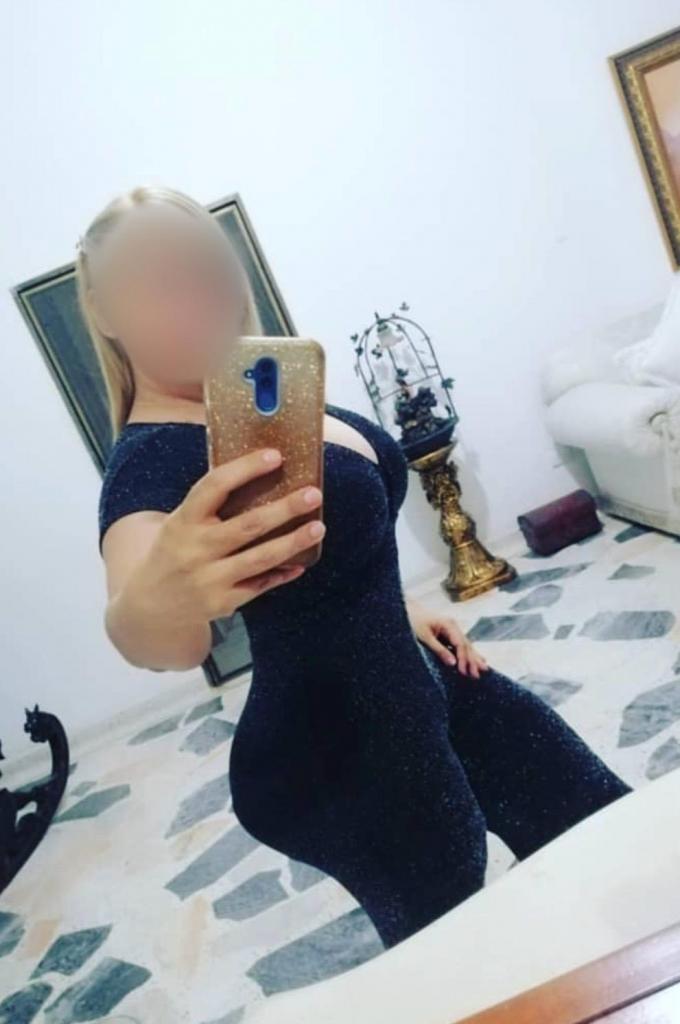Chica busca chico en Sevilla: 