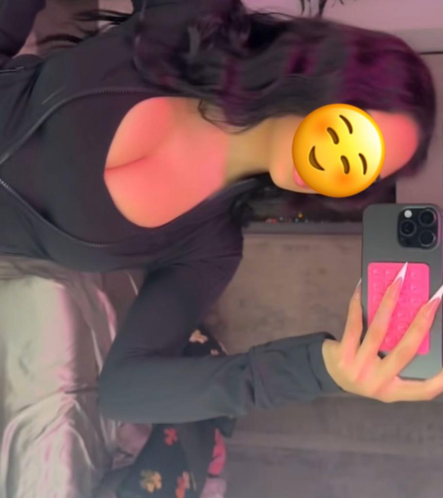 Chica busca chico en Málaga: Chica busca chico