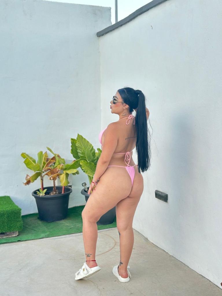 Chica busca chico en Cádiz: 