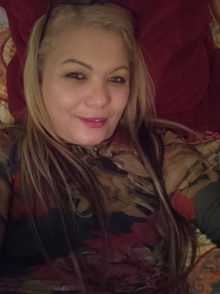 Chica busca chico en La Rioja: 