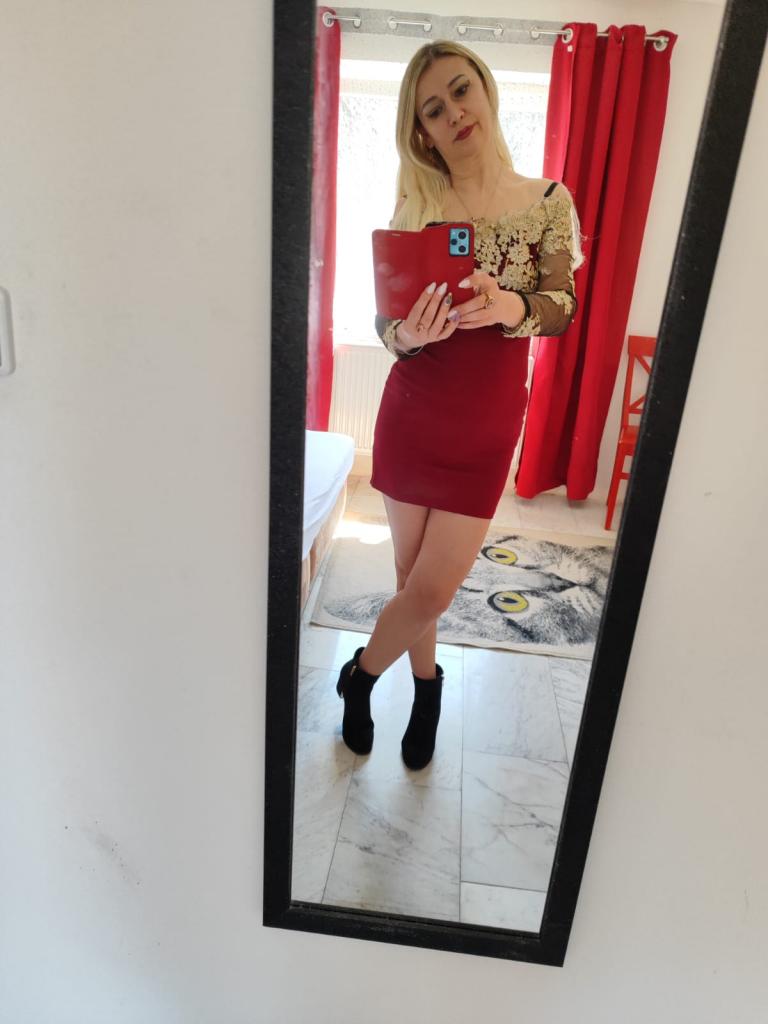 Chica busca chico en Barcelona: 