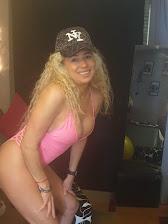 Chica busca chico en Ibiza: 