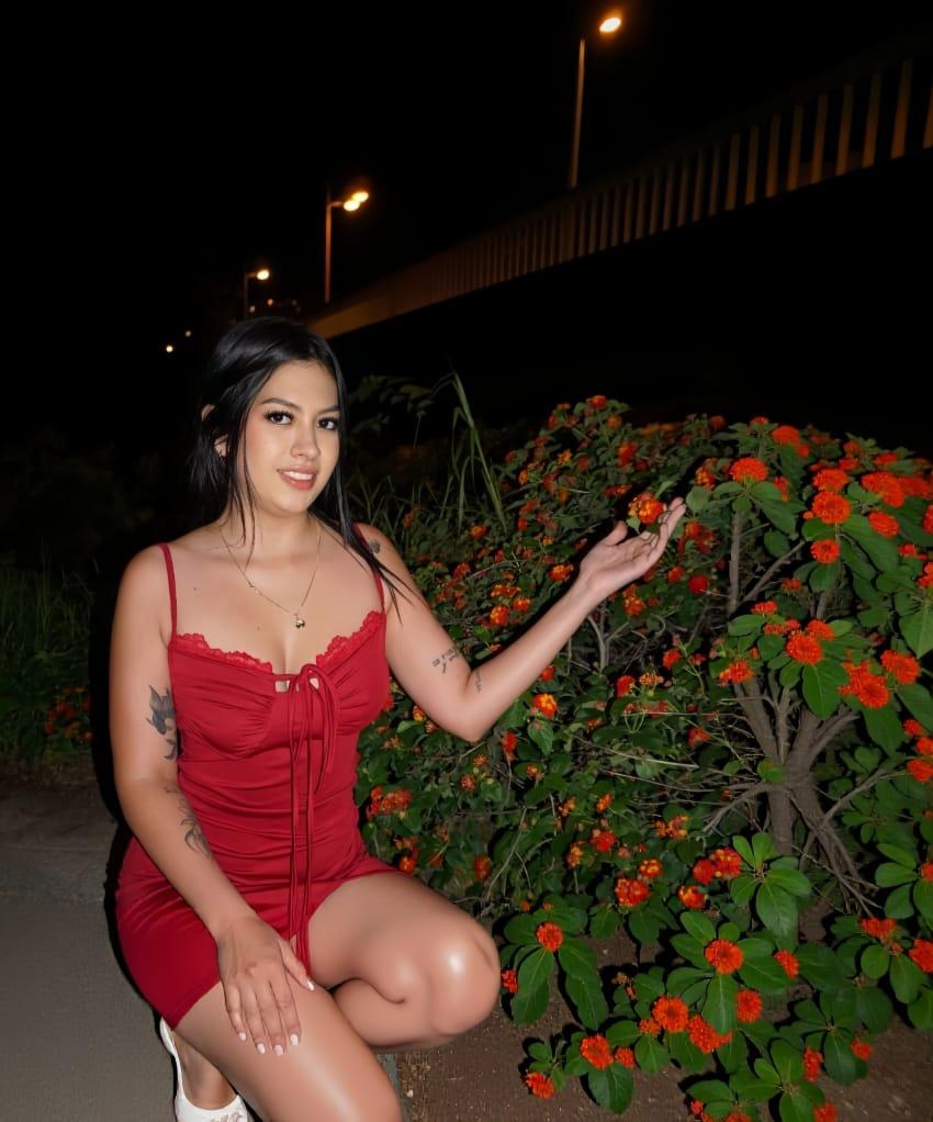 Chica busca chico en Valencia: Chica busca chico