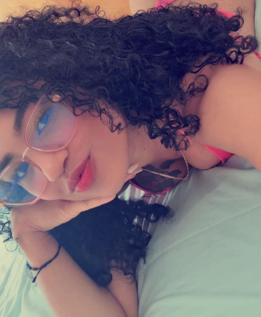 Chica busca chico en Las Palmas: Chica busca chico