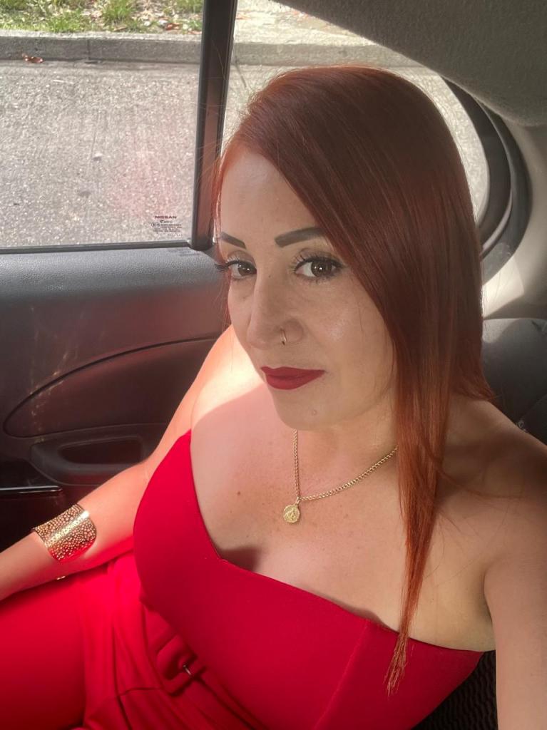 Chica busca chico en Alicante: 