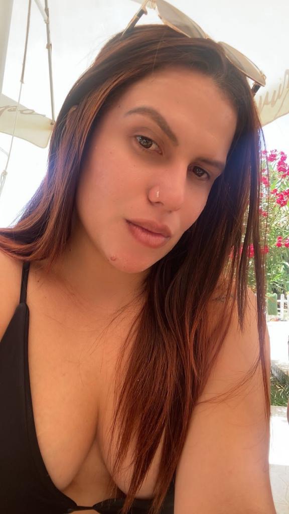 Chica busca chico en Sevilla: 