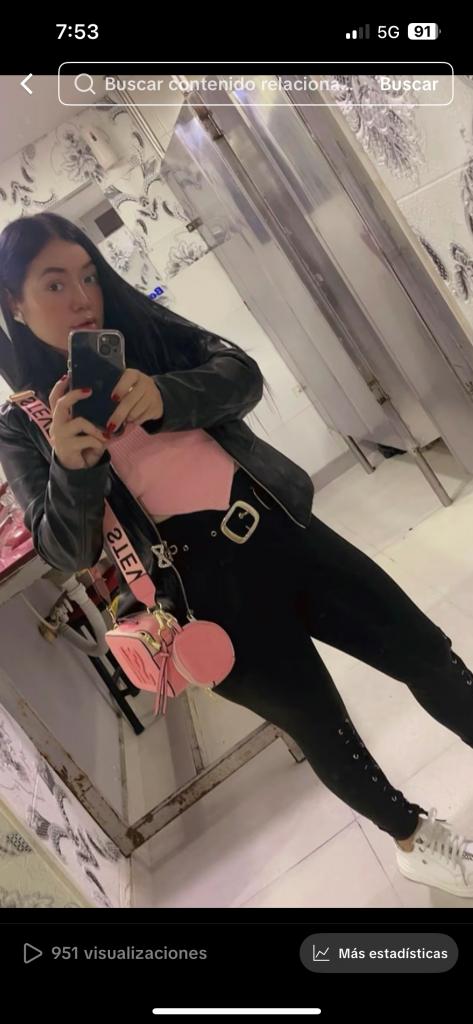 Chica busca chico en Almería: 