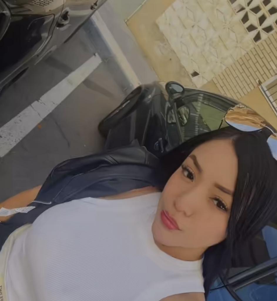 Chica busca chico en Almería: 