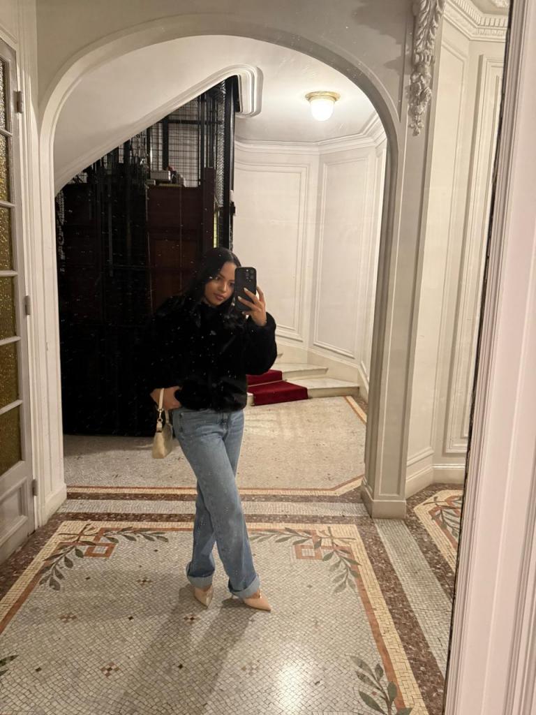 695805076: Chica busca chico en Salamanca