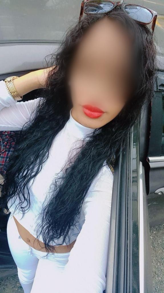 Chica busca chico en Cádiz: 