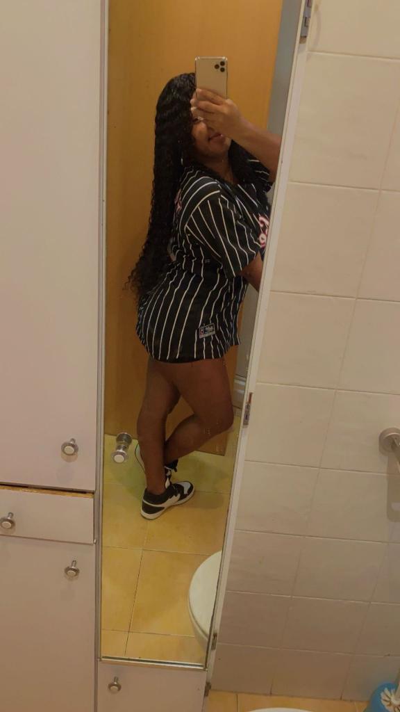 Chica busca chico en Almería: 