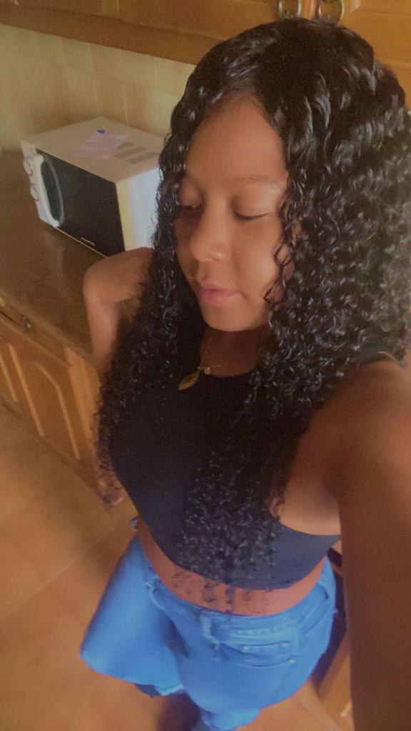 Chica busca chico en Almería: 