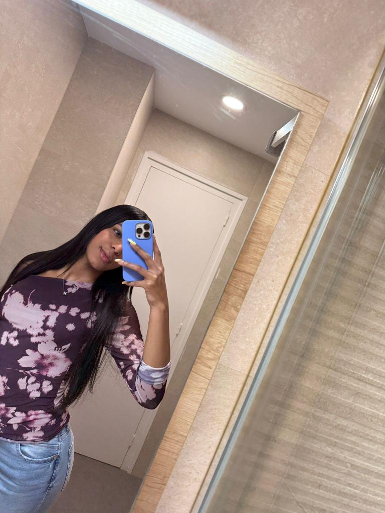 Chica busca chico en Barcelona: 