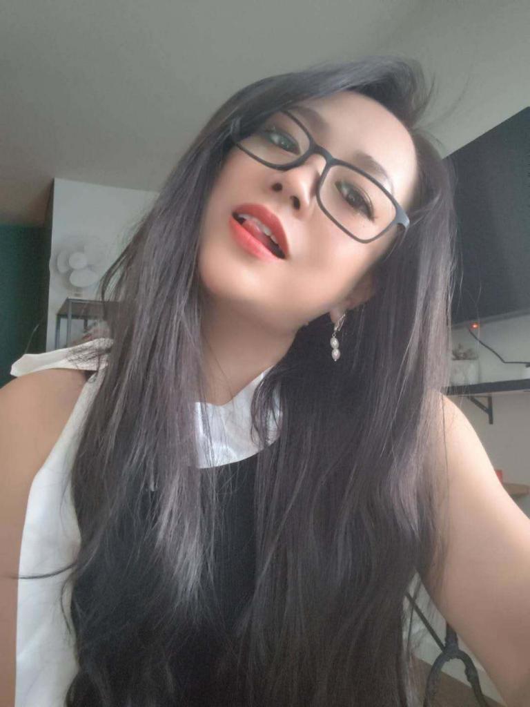 Chica busca chico en Barcelona: 