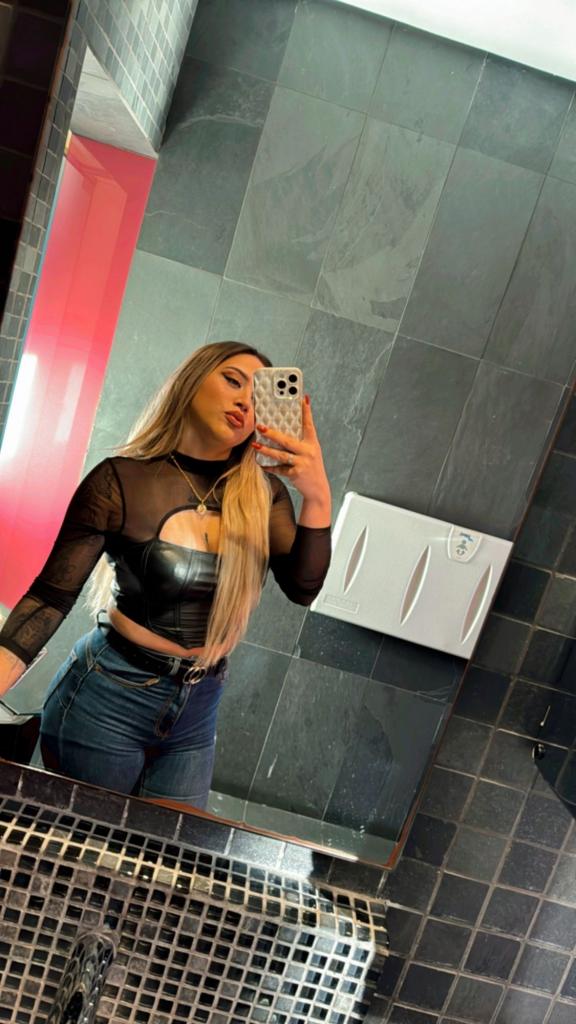 Chica busca chico en Mallorca: Chica busca chico