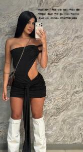 631961178: Chica busca chico en Tarragona