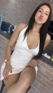 663015010: Chica busca chico en Barcelona