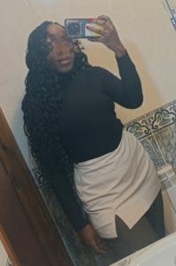 612238180: Chica busca chico en Navarra