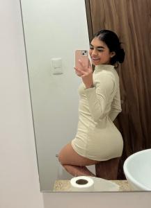 631584470: Chica busca chico en Alicante