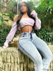 611306347: Chica busca chico en León