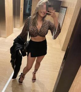 625498400: Chica busca chico en Pontevedra