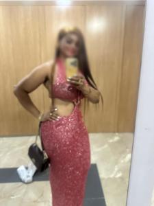 643219126: Chica busca chico en Valencia