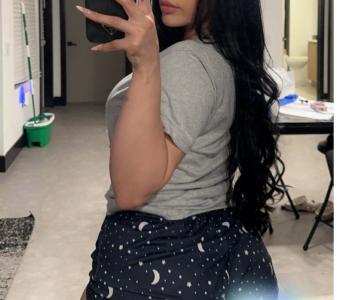 631107464: Chica busca chico en Málaga