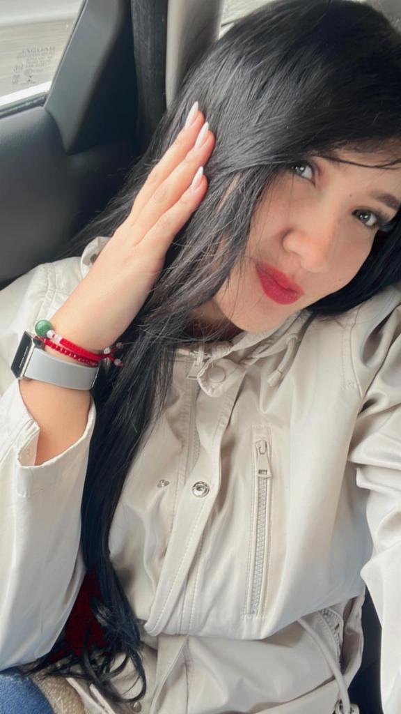 Chica busca chico en Cuenca: Chica busca chico