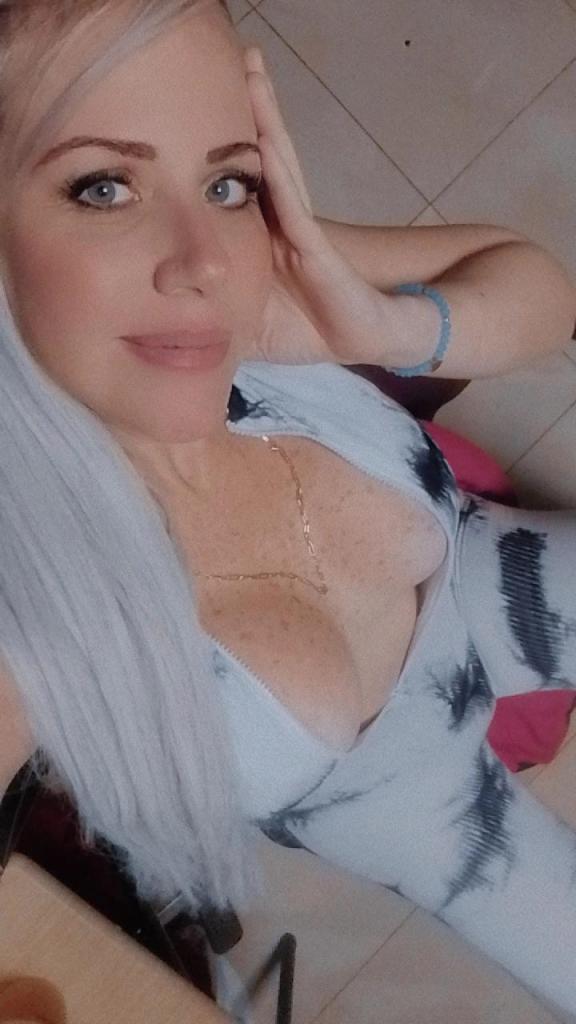 621092447: Chica busca chico en Las Palmas