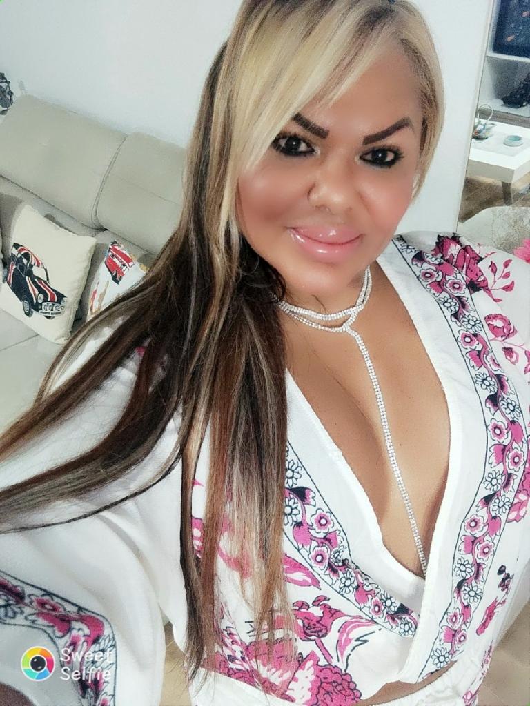 Chica busca chico en Sevilla: 