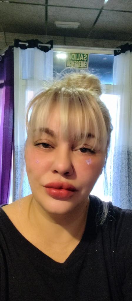 Chica busca chico en Murcia: 