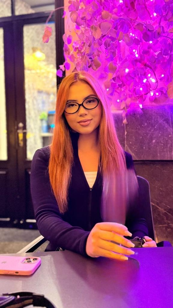 Chica busca chico en Murcia: 